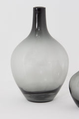 Obsidian Mist Vase